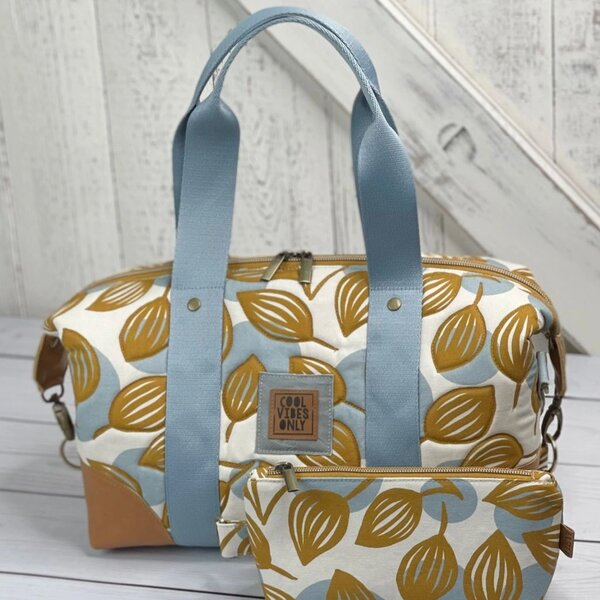 SWAFING Dekorační látka Dots & Leaves by Emjo Design listy a puntíky
