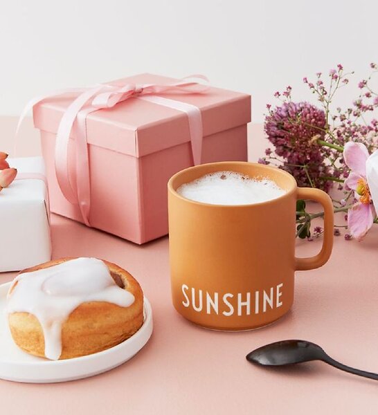 Design Letters Porcelánový hrnek s ouškem SUNSHINE DL173