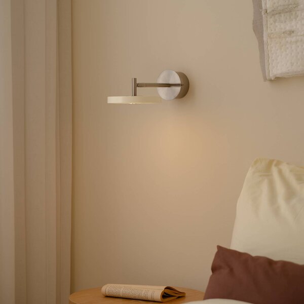 UMAGE Nástěnné světlo LED Asteria Short, bílá, ocel, pevné zapojení, stmívatelný, Bílá / opál, Ložnice, kov, Design