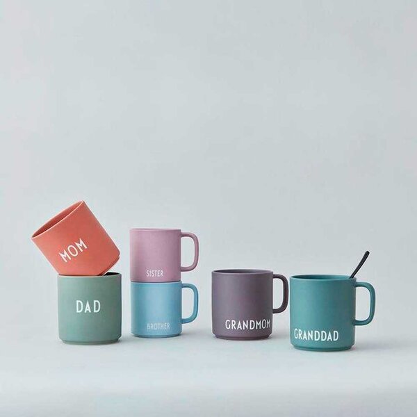 Design Letters Porcelánový hrnek s ouškem BROTHER DL181