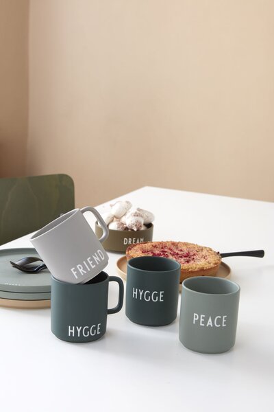 Design Letters Porcelánový hrnek s ouškem FRIEND DL177