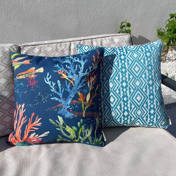 BOHOLOGY Modrý set dvou venkovních povlaků na polštář Marine Aztec