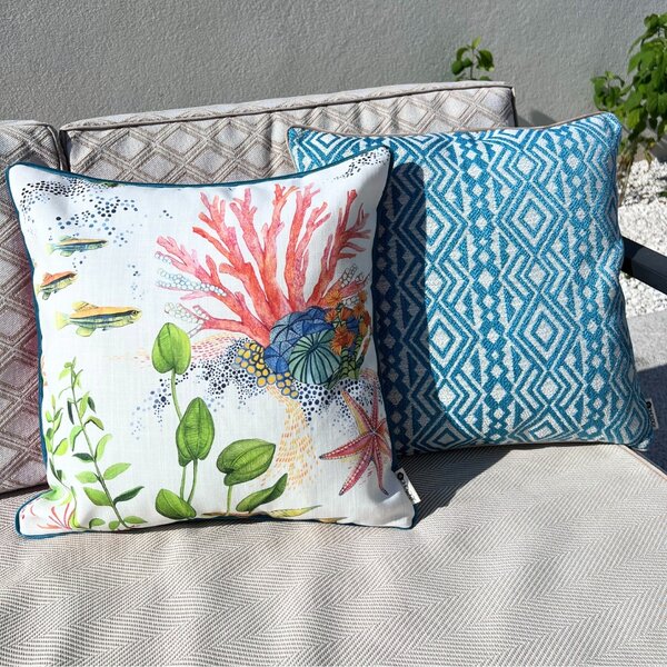 BOHOLOGY Bílo-modrý set dvou venkovních povlaků na polštář Marine Aztec