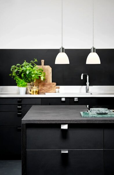 Kovový lustr NORDLUX Ray sada 2 ks Varianta: Ø 120 x 165 mm, E14, 40 W, černá