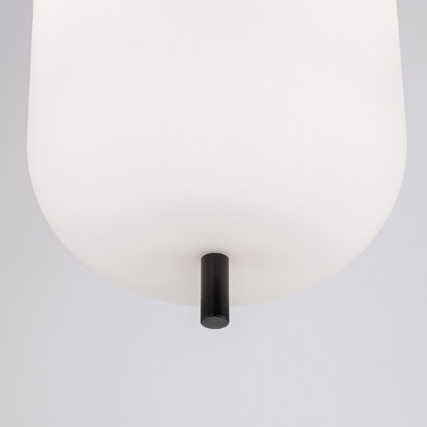 Opálově bílé skleněné závěsné světlo Nova Luce Lato 22 cm s černým zavěšením