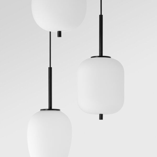 Opálově bílé skleněné závěsné světlo Nova Luce Lato II. 30 cm s černým zavěšením