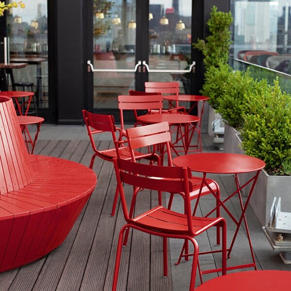 Fialový kovový skládací stůl Fermob Bistro Ø 60 cm