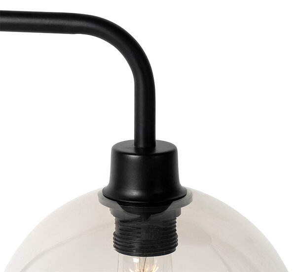Moderní stolní lampa černá s kouřovým stínítkem - Maly