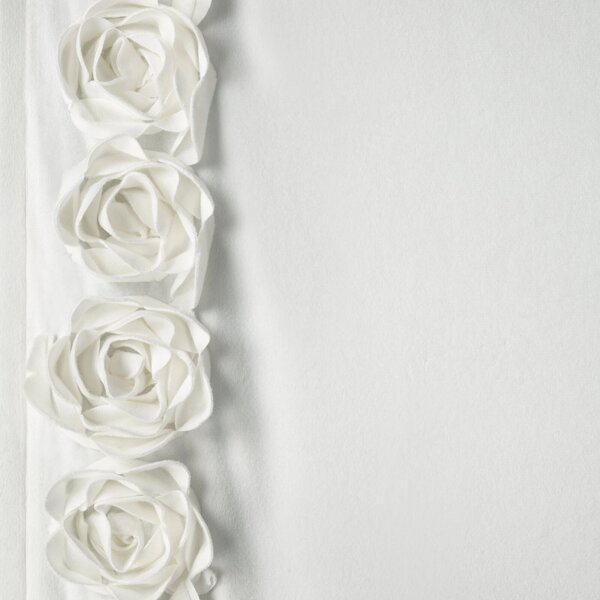 ZATEMŇOVACÍ ZÁVĚS NA PÁSCE EVA MINGE ROSES14 140X270 CM KRÉMOVÁ