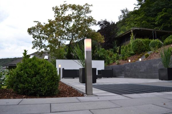 Venkovní lampa ocelová 80 cm IP44 - Malios se zemním hrotem a kabelovou objímkou