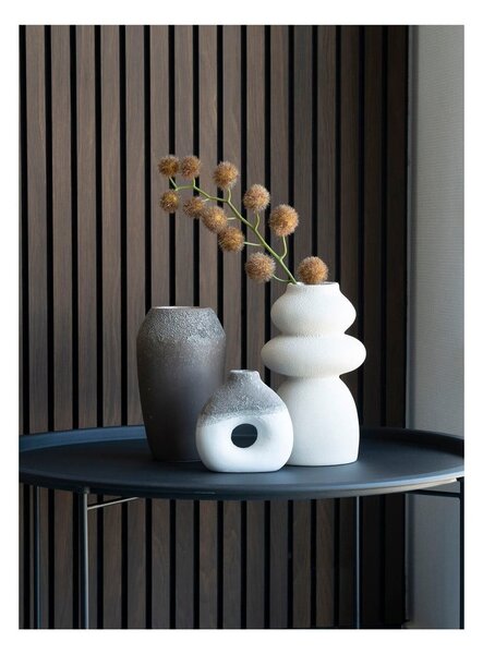 Krémová váza z kameniny (výška 26,5 cm) – House Nordic