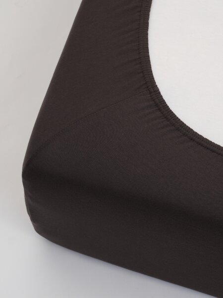 MK Lůžkoviny Jersey prostěradlo s elastanem 120 × 200 cm – tmavě hnědé