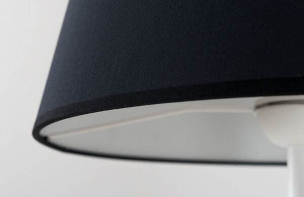 Nordic Design Černá kovová stojací lampa Shadow