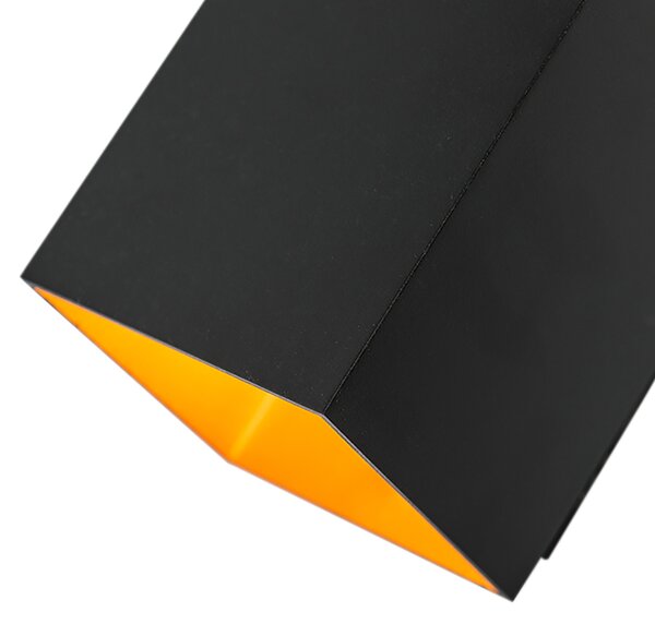 Sada 2 designových nástěnných lamp černých a zlatých čtvercových - Sola