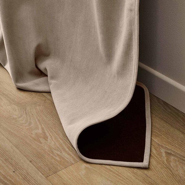 Hnědý manšestrový termo závěs 140x260 cm Madison – douceur d'intérieur