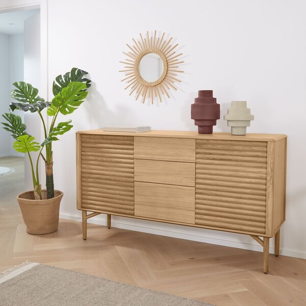 Dubová komoda Kave Home Lenon 155 x 45 cm
