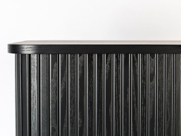 Černá dubová skříň ZUIVER BARBIER 100 x 45 cm