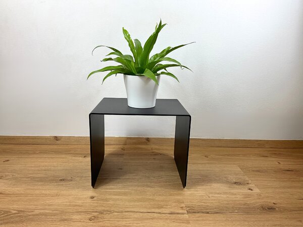 Odkládací stolek „Noir“ Odkládací stolky Barva: Černá (RAL 9005)