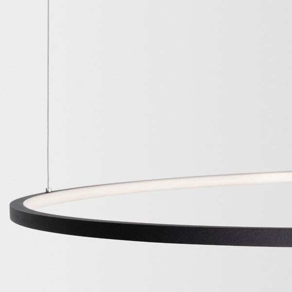 Černé kovové závěsné LED světlo Nova Luce Tarquin 100 cm