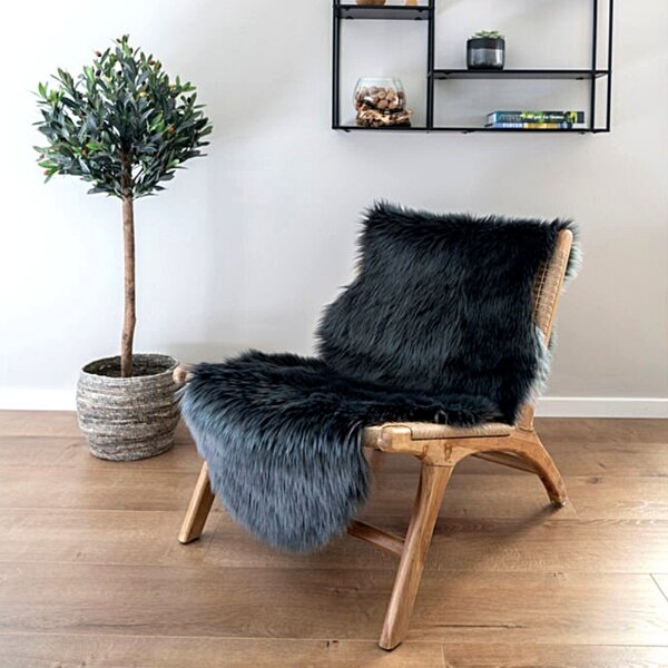 Nordic Living Šedá ovčí ekokůže Lenny II