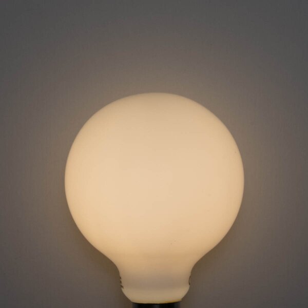 Sada 5 ks LED žárovka E27 s 3stupňovým stmíváním, opálové sklo G95, 4W, 450lm, 3000K