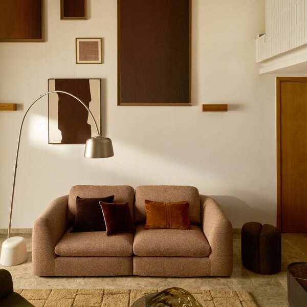 Kave Home Stříbrno - bílá stojací lampa Arnolia 196 cm