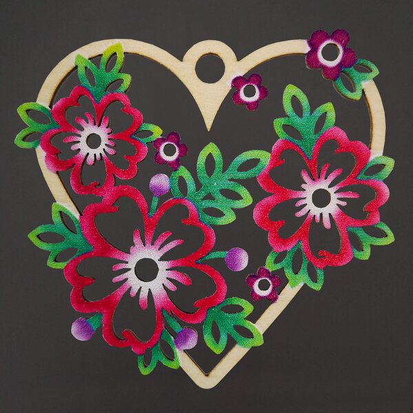 AMADEA Dřevěná ozdoba barevná srdce s květinami 7 cm, český výrobek