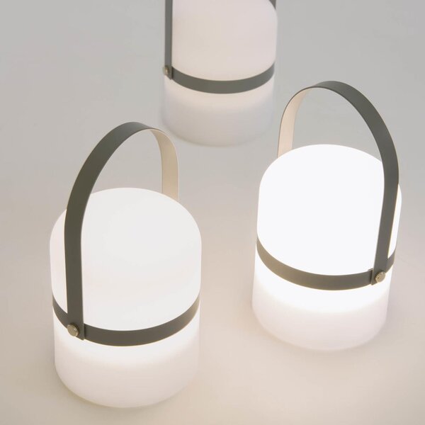 Šedá plastová LED lampa Kave Home Ridley
