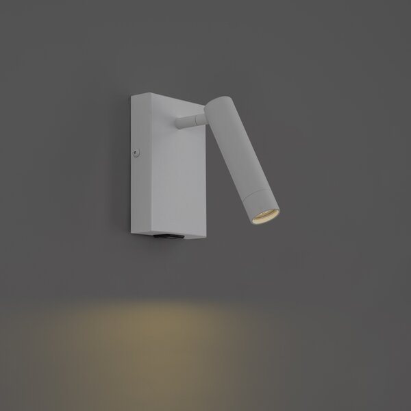 Moderní nástěnná lampa bílá nastavitelná s USB-C - Croft