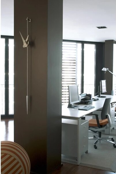 Designové nástěnné hodiny Nomon Punto y coma I 113cm