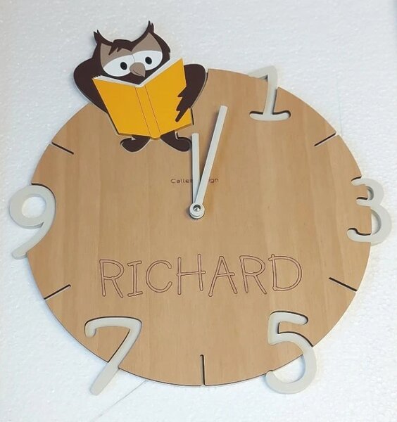 Dětské hodiny CalleaDesign sova 36cm (možnost vlastního jména)