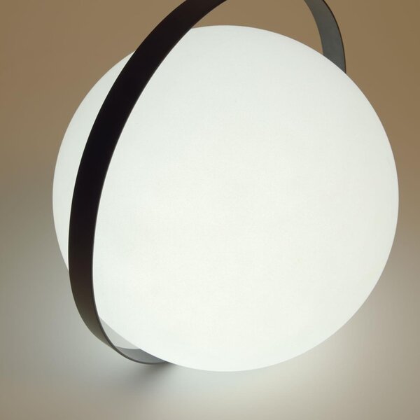 Bílá plastová stolní LED lampa Kave Home Dinesh s černou rukojetí
