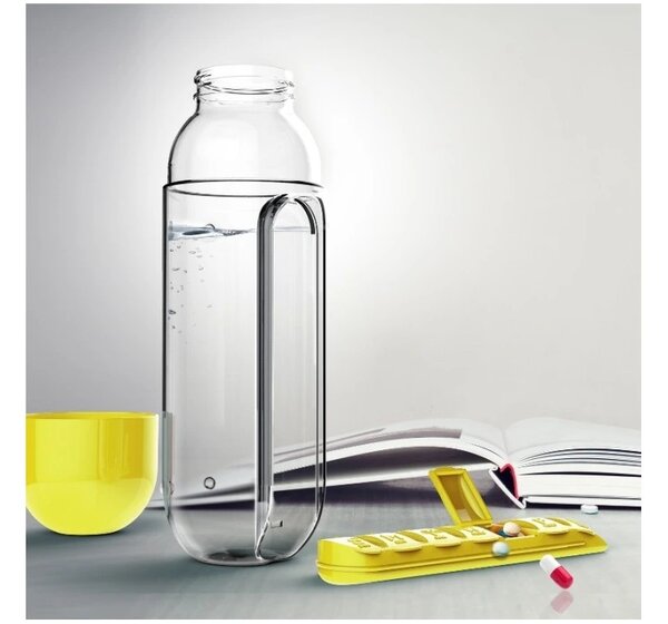ASOBU multifunkční týdenní dávkovací láhev Pill Organizer žlutá 600ml