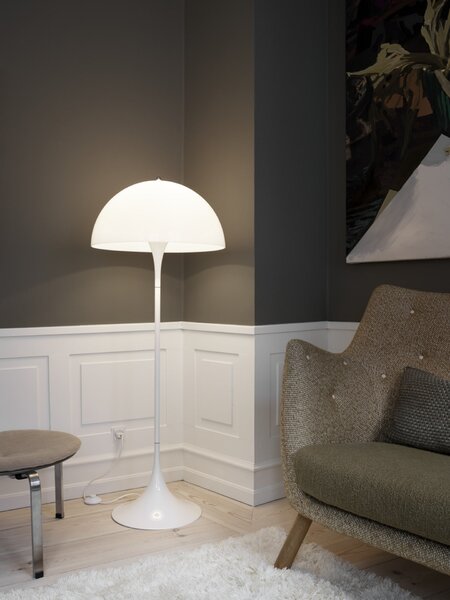 Stojací lampa Panthella Opal White