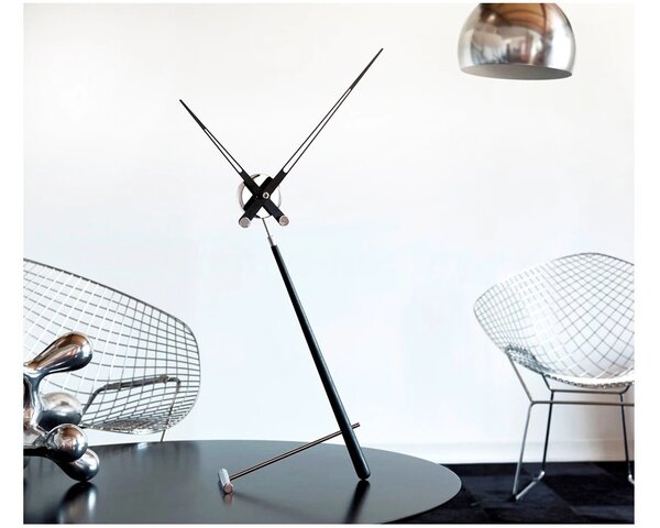 Designové stolní hodiny Nomon Puntero L Black 94cm