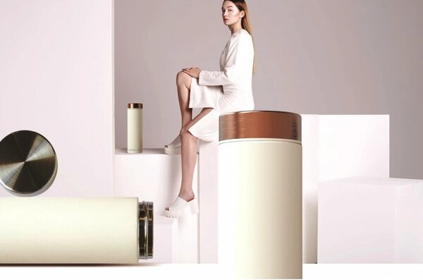 ASOBU luxusní termoska Le Baton white/silver 500ml