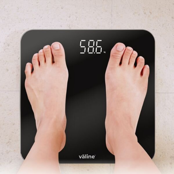 Digitální váha Väline Kocarli, max 180kg, na 3 baterie AAA, tvrzené sklo, černá