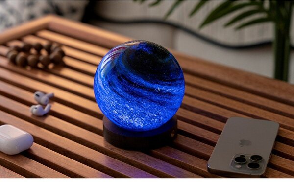Tmavě hnědá/v tmavě přírodní barvě světelná dekorace na USB ø 8 cm Stellar Ocean – Gingko
