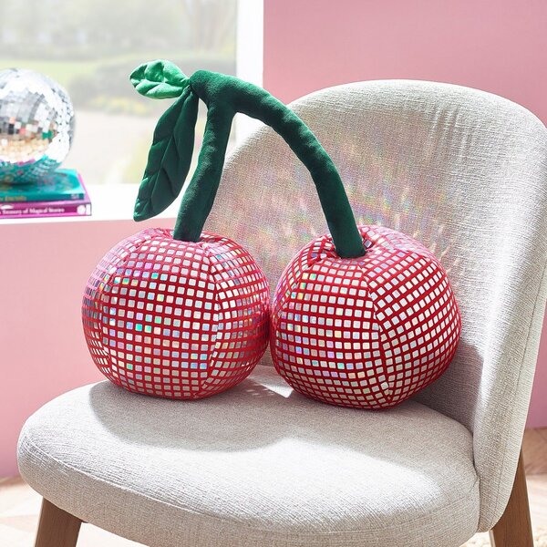 Plyšový dekorační polštář 25x30 cm Disco Cherries – Catherine Lansfield