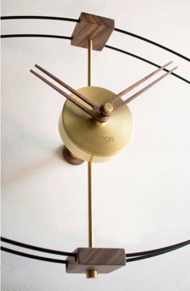 Designové nástěnné hodiny Nomon Look small 104cm