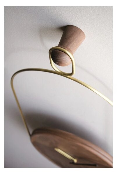 Designové nástěnné hodiny Nomon Eslabon Walnut Gold 68cm