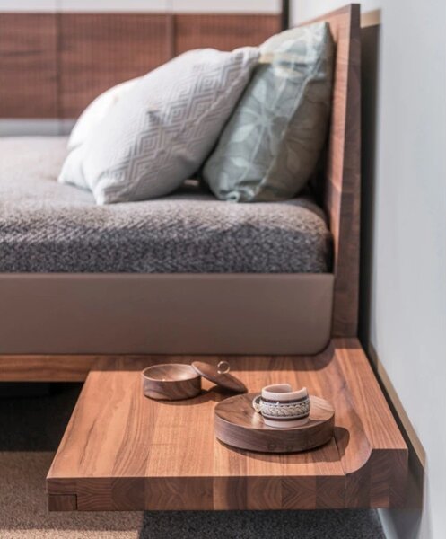 DVORO Luxusní dřevěný odkládací podnos Pau Natural solid walnut 27cm