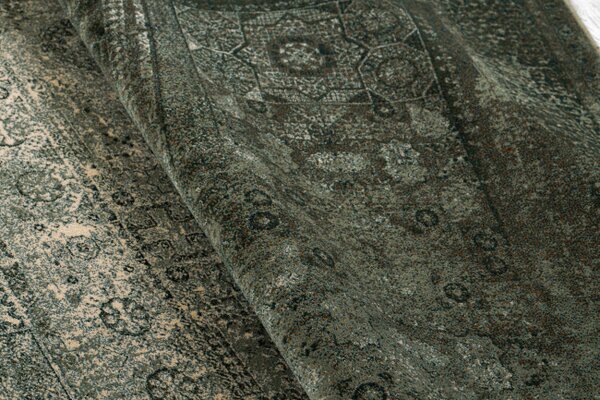 Koberec OMEGA MAMLUK zelený
