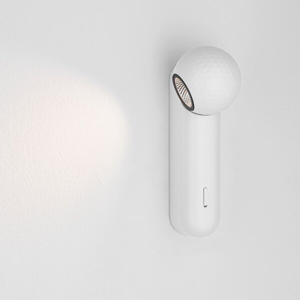 Nova Luce Bílé kovové nástěnné LED světlo Notic