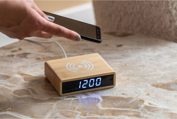 LED budík-hodiny 5934 Karlsson s nabíječkou smartphonů 10cm