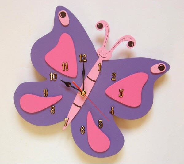 Dětské dřevěné hodiny Motýl - světle fialová běžný mechanismus