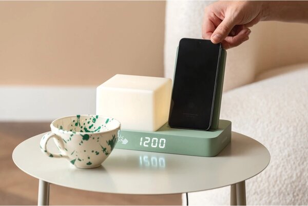 Digitální stolní hodiny 6079GR Karlsson s lampou a nabíječkou smartphonů 20cm
