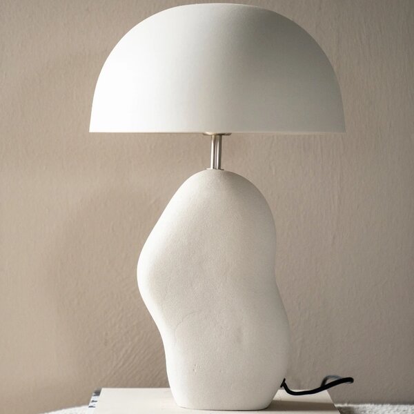 By-Boo Béžová kovová stolní lampa Aizu