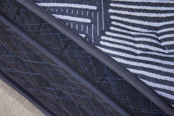 Hybridní matrace s přírodním latexem Serta Cobalt Euro