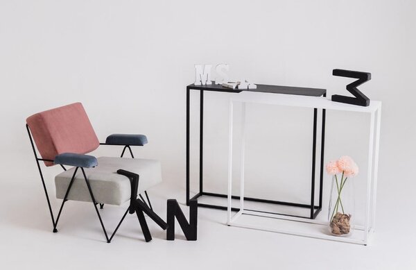 Nordic Design Černý kovový toaletní stolek Julia 100 x 30 cm
